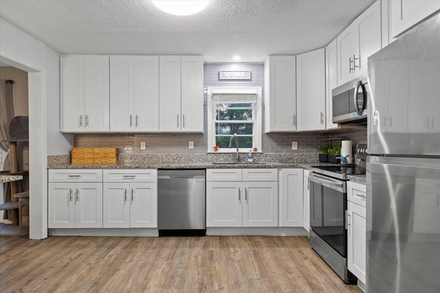 919 Charlotte Avenue, Chattanooga, TN 37421