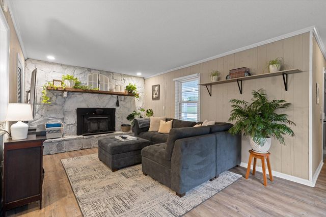 919 Charlotte Avenue, Chattanooga, TN 37421