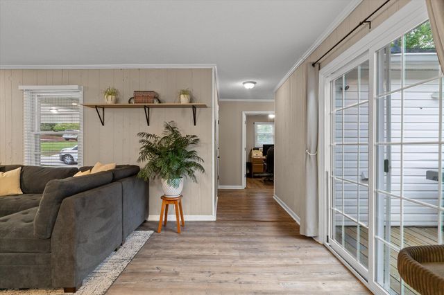 919 Charlotte Avenue, Chattanooga, TN 37421