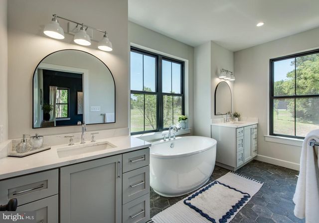 71 RUTH AVE, Phoenixville, PA 19460