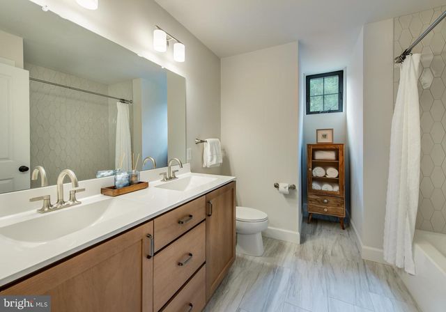 71 RUTH AVE, Phoenixville, PA 19460