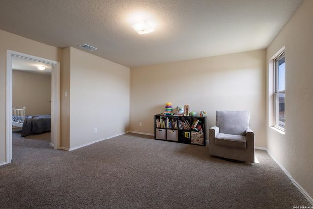 233 Bobwhite Way, San Antonio, TX 78253