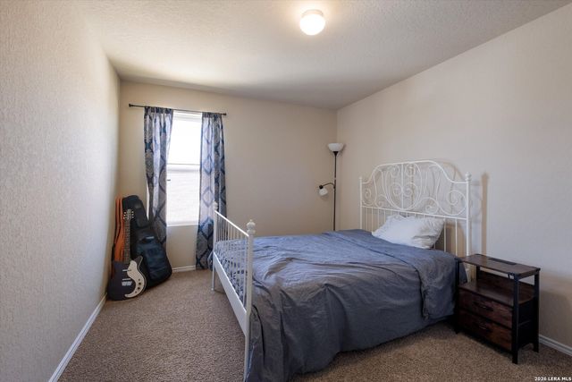 233 Bobwhite Way, San Antonio, TX 78253