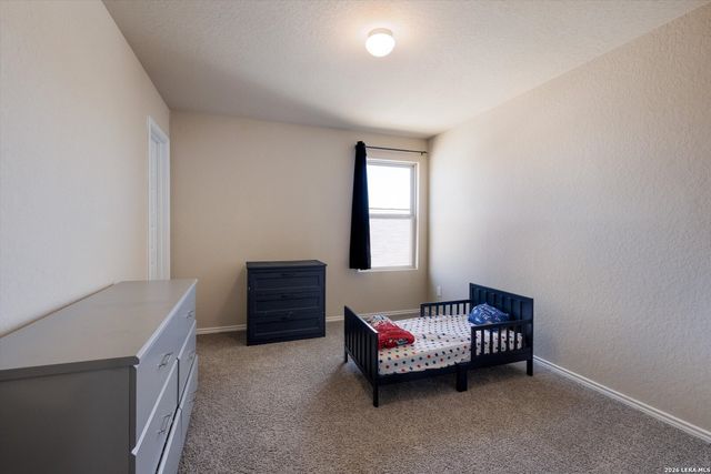 233 Bobwhite Way, San Antonio, TX 78253