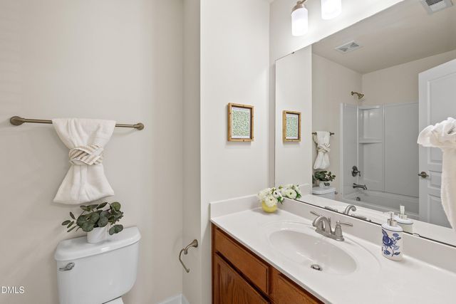 2926 Berkeley Springs Place, Raleigh, NC 27616