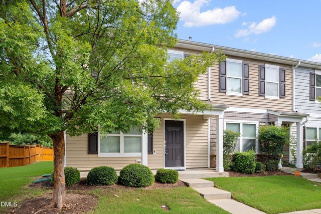 2926 Berkeley Springs Place, Raleigh, NC 27616