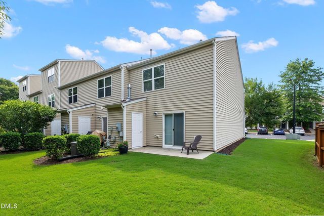 2926 Berkeley Springs Place, Raleigh, NC 27616