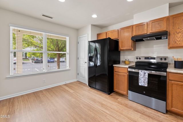 2926 Berkeley Springs Place, Raleigh, NC 27616
