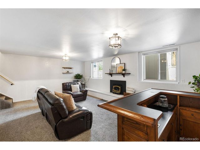 1413 Auburn Dr, Colorado Springs, CO 80909