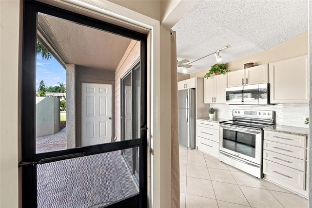 3446 BEEKMAN PLACE 50, Sarasota, FL 34235