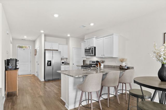 2276 Blackthorn Dr., Conway, SC 29526