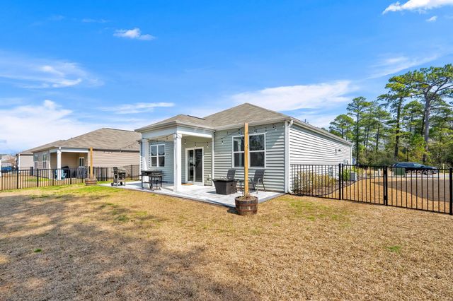 2276 Blackthorn Dr., Conway, SC 29526