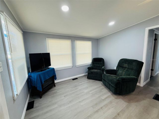 4851 W GANDY BOULEVARD B7L27, Tampa, FL 33611