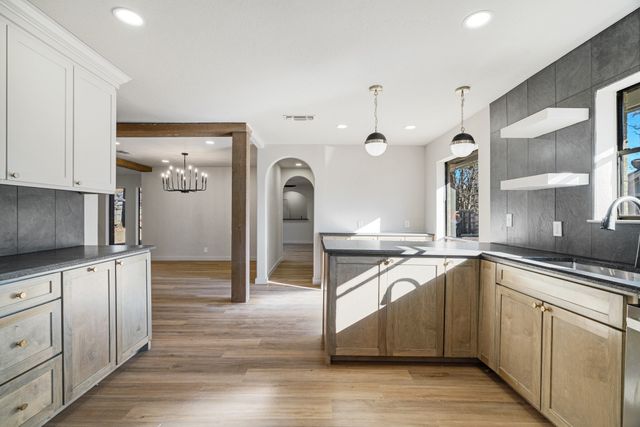 615 38th Street SE, Paris, TX 75462