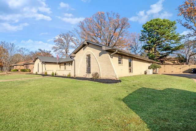 615 38th Street SE, Paris, TX 75462