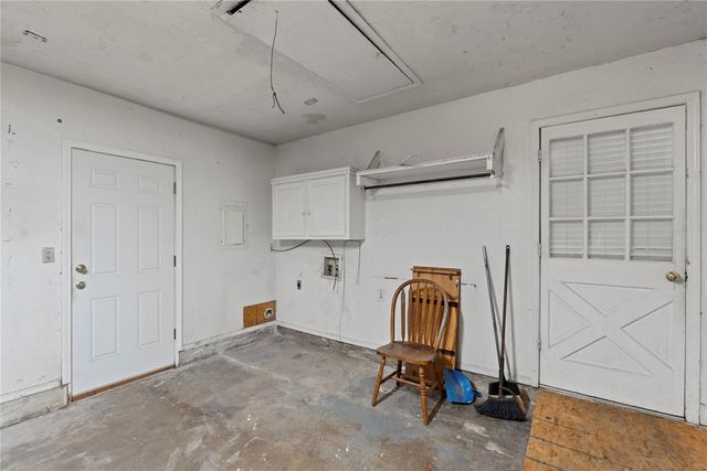 926 S Highland Drive, Mustang, OK 73064