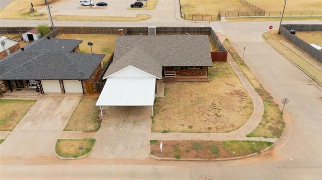 926 S Highland Drive, Mustang, OK 73064
