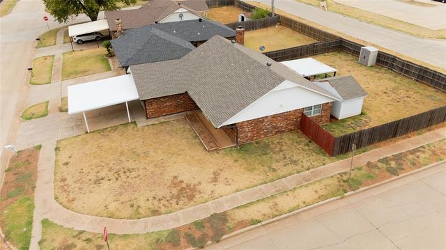 926 S Highland Drive, Mustang, OK 73064