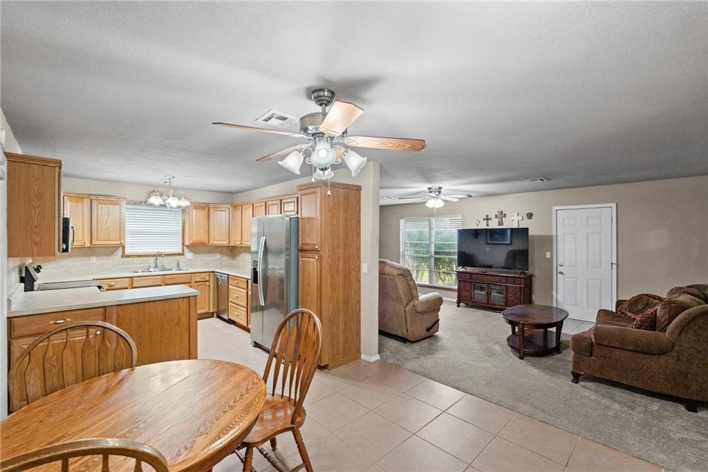 926 S Highland Drive, Mustang, OK 73064