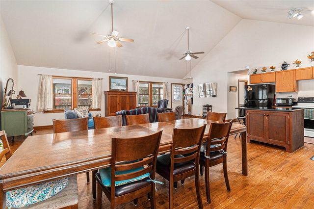 4760 N Lakeshore Road, Mears, MI 49436