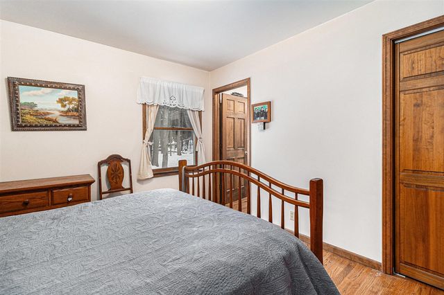 4760 N Lakeshore Road, Mears, MI 49436