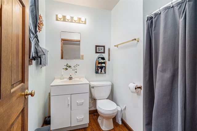 4760 N Lakeshore Road, Mears, MI 49436