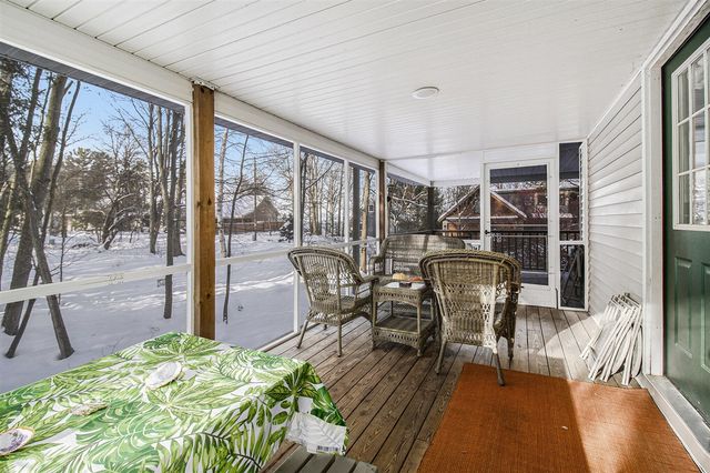 4760 N Lakeshore Road, Mears, MI 49436