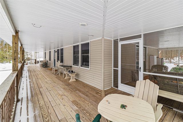 4760 N Lakeshore Road, Mears, MI 49436