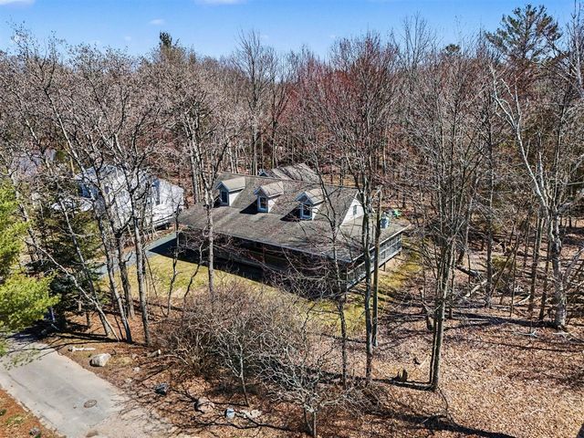 4760 N Lakeshore Drive, Mears, MI 49436
