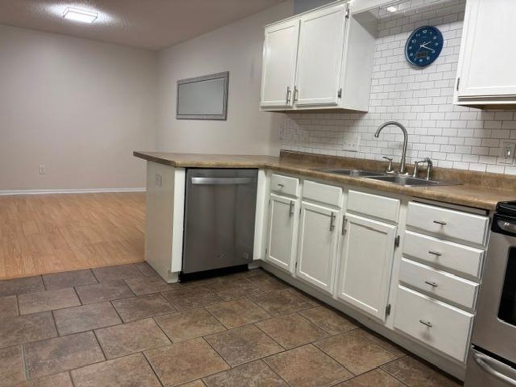 4856 Helena Lane N 11, Oakdale, MN 55128 — photo 2