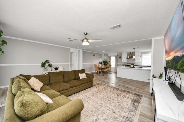 595 County Road 2218, Cleveland, TX 77327