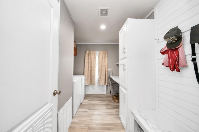 595 County Road 2218, Cleveland, TX 77327