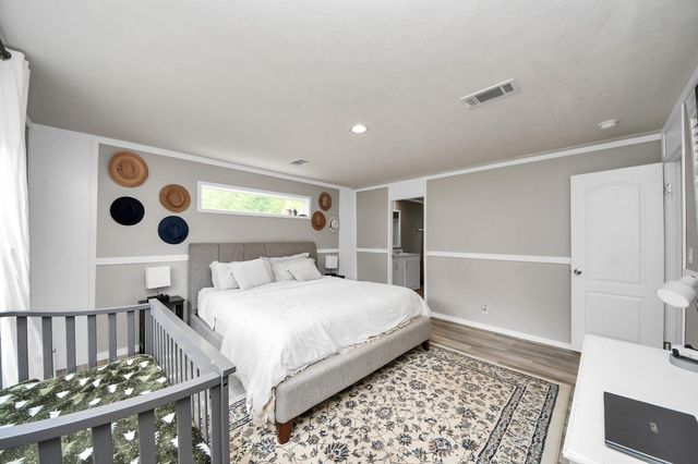 595 County Road 2218, Cleveland, TX 77327
