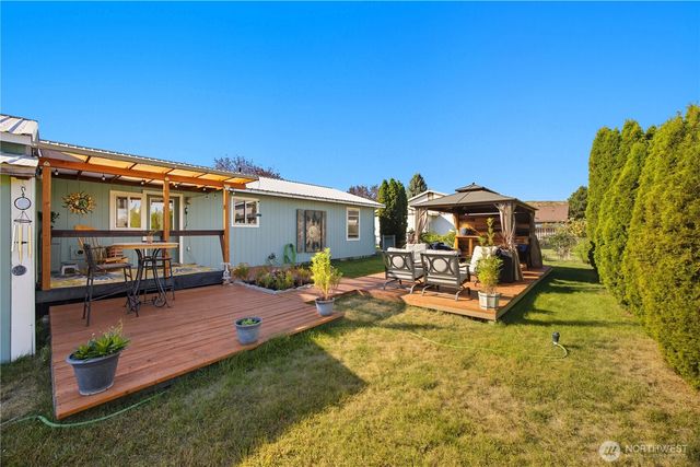 605 Bramble Avenue, Omak, WA 98841