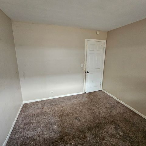 8422 Harding Avenue, Skokie, IL 60076