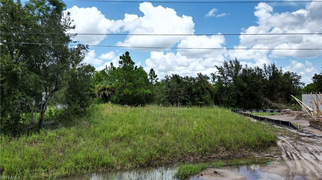 897 Barcia ST E, LEHIGH ACRES, FL 33974 — exterior