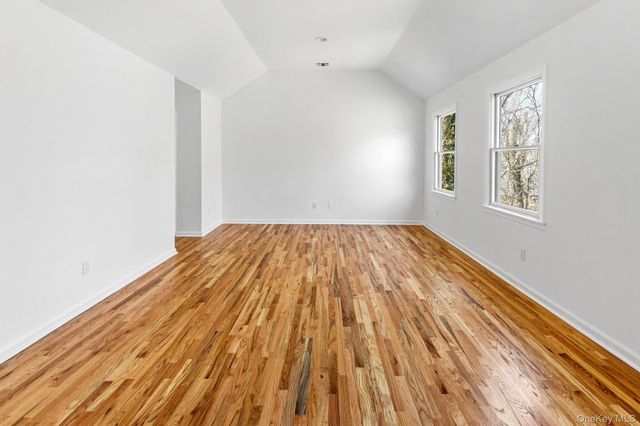 1871 Edwards Avenue, Calverton, NY 11933