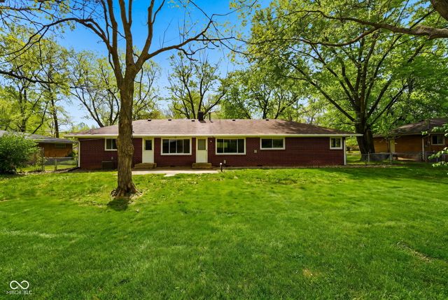 1014 Chevy Chase Lane, Carmel, IN 46280