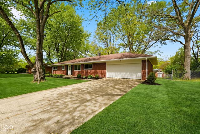 1014 Chevy Chase Lane, Carmel, IN 46280