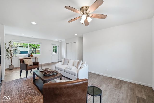 1014 Chevy Chase Lane, Carmel, IN 46280