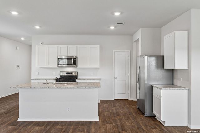 162 Owl Burrow, San Antonio, TX 78253