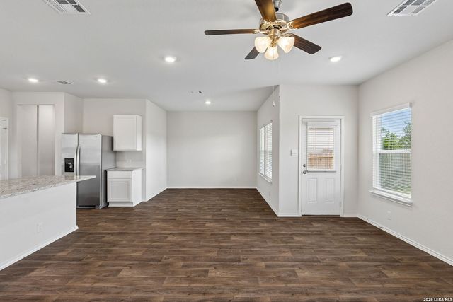 162 Owl Burrow, San Antonio, TX 78253