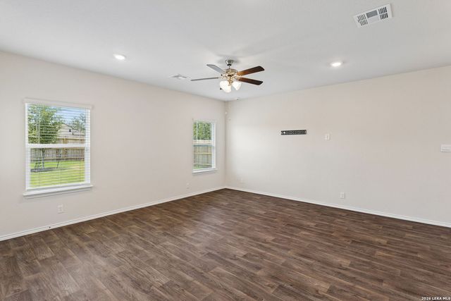 162 Owl Burrow, San Antonio, TX 78253