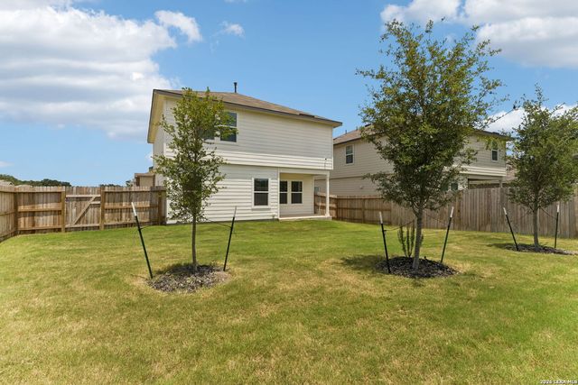 162 Owl Burrow, San Antonio, TX 78253
