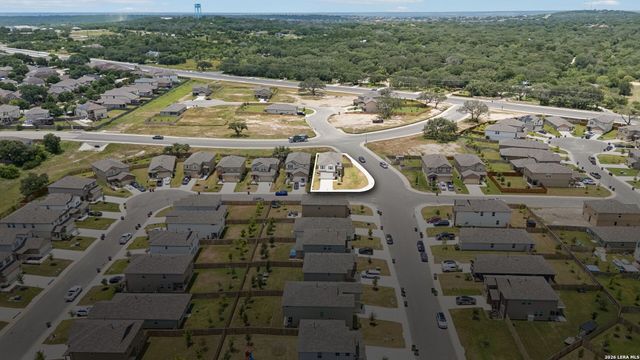 162 Owl Burrow, San Antonio, TX 78253