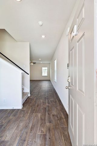 162 Owl Burrow, San Antonio, TX 78253