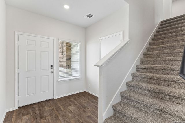 162 Owl Burrow, San Antonio, TX 78253