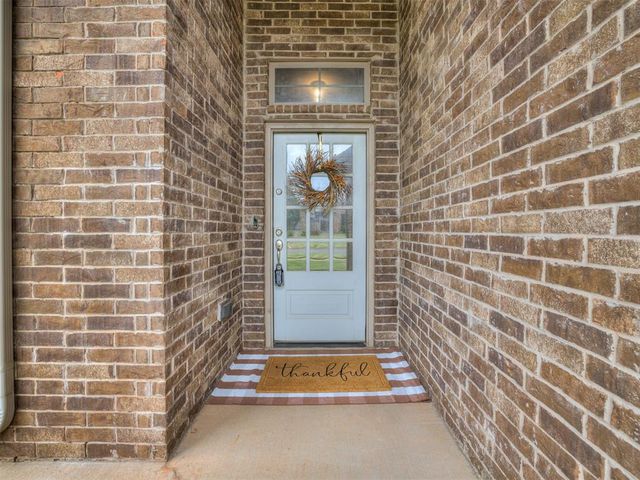 19128 Rush Springs Lane, Edmond, OK 73012