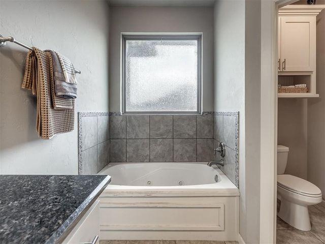 19128 Rush Springs Lane, Edmond, OK 73012