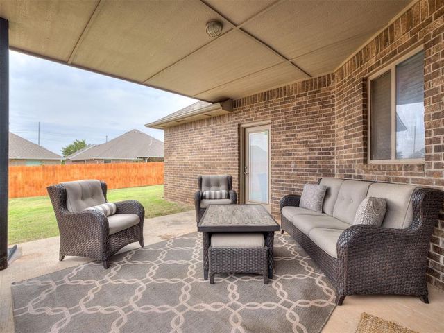 19128 Rush Springs Lane, Edmond, OK 73012